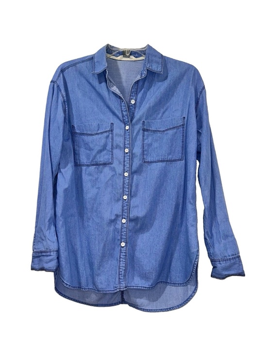 Old Navy Tops - Old Navy Chambray Blue Boyfriend Button-Up Shirt